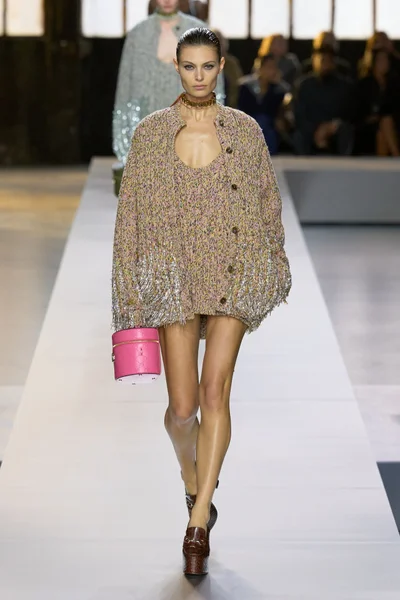 Look 42